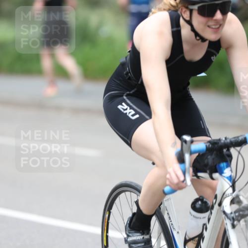 15.06.2025 - 7 Türme Triathlon Yannick Fuchs http://msf.ph/oto/8054819 15.06.2025 14:00:21 Radfahren  meine-sportfotos.de