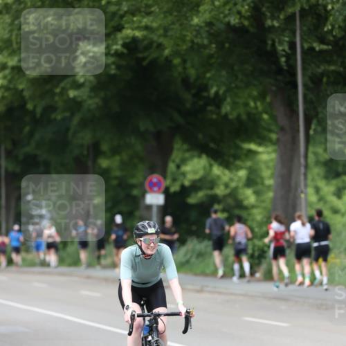 15.06.2025 - 7 Türme Triathlon Yannick Fuchs http://msf.ph/oto/8054825 15.06.2025 14:00:26 Radfahren  meine-sportfotos.de