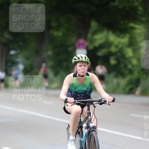 15.06.2025 - 7 Türme Triathlon Yannick Fuchs http://msf.ph/oto/8054844 15.06.2025 14:00:48 Radfahren  meine-sportfotos.de
