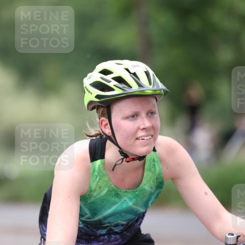 15.06.2025 - 7 Türme Triathlon Yannick Fuchs http://msf.ph/oto/8054847 15.06.2025 14:00:49 Radfahren 843 meine-sportfotos.de