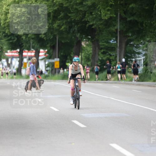 15.06.2025 - 7 Türme Triathlon Yannick Fuchs http://msf.ph/oto/8054849 15.06.2025 14:01:41 Radfahren  meine-sportfotos.de