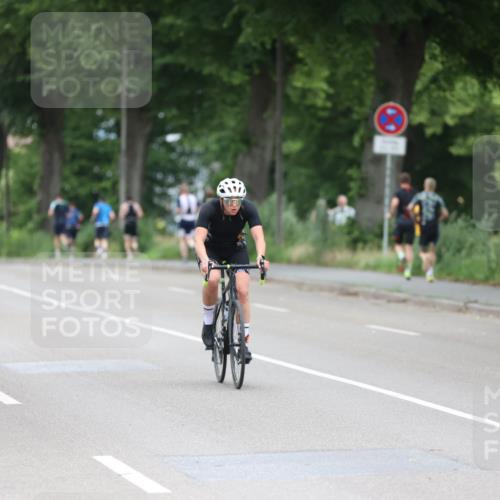 15.06.2025 - 7 Türme Triathlon Yannick Fuchs http://msf.ph/oto/8054930 15.06.2025 14:04:06 Radfahren  meine-sportfotos.de