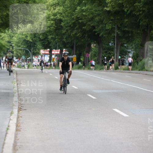 15.06.2025 - 7 Türme Triathlon Yannick Fuchs http://msf.ph/oto/8054953 15.06.2025 14:08:43 Radfahren  meine-sportfotos.de