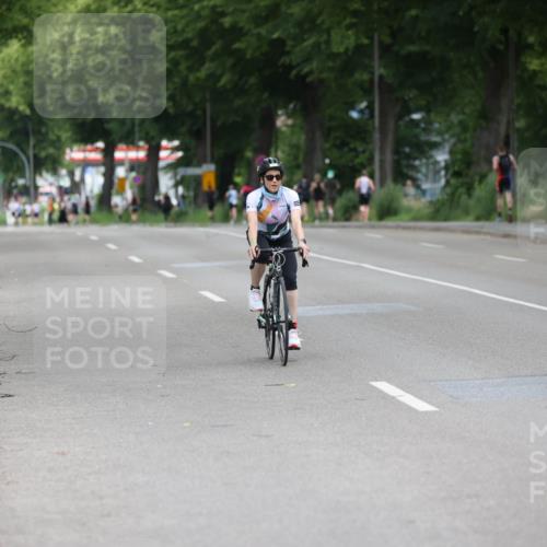 15.06.2025 - 7 Türme Triathlon Yannick Fuchs http://msf.ph/oto/8054963 15.06.2025 14:08:49 Radfahren  meine-sportfotos.de