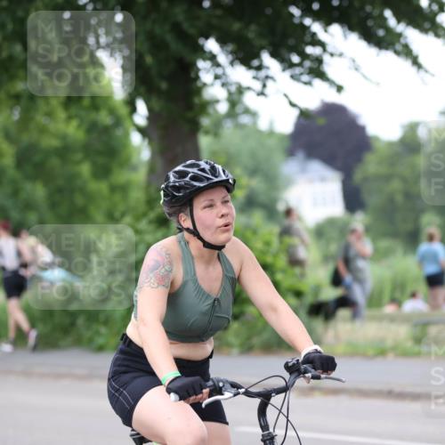 15.06.2025 - 7 Türme Triathlon Yannick Fuchs http://msf.ph/oto/8054981 15.06.2025 14:10:19 Radfahren  meine-sportfotos.de