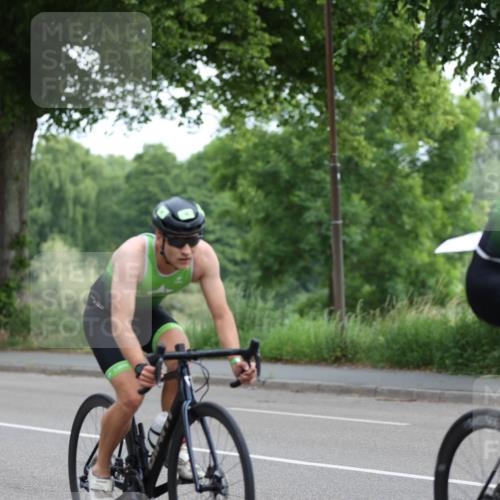 15.06.2025 - 7 Türme Triathlon Yannick Fuchs http://msf.ph/oto/8055019 15.06.2025 09:44:35 Radfahren  meine-sportfotos.de