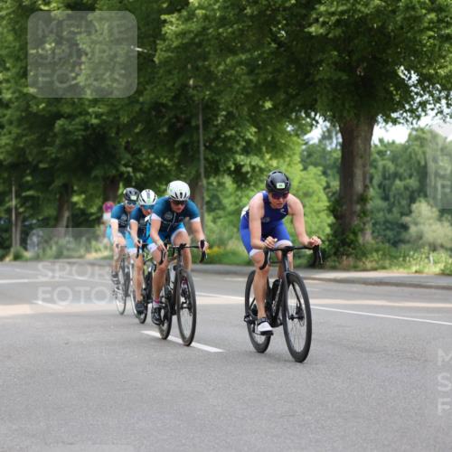 15.06.2025 - 7 Türme Triathlon Yannick Fuchs http://msf.ph/oto/8055038 15.06.2025 09:47:52 Radfahren  meine-sportfotos.de