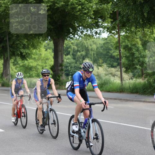 15.06.2025 - 7 Türme Triathlon Yannick Fuchs http://msf.ph/oto/8055062 15.06.2025 09:48:40 Radfahren  meine-sportfotos.de