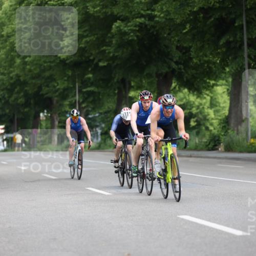 15.06.2025 - 7 Türme Triathlon Yannick Fuchs http://msf.ph/oto/8055108 15.06.2025 09:51:11 Radfahren  meine-sportfotos.de