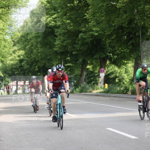 15.06.2025 - 7 Türme Triathlon Yannick Fuchs http://msf.ph/oto/8055134 15.06.2025 09:52:00 Radfahren  meine-sportfotos.de