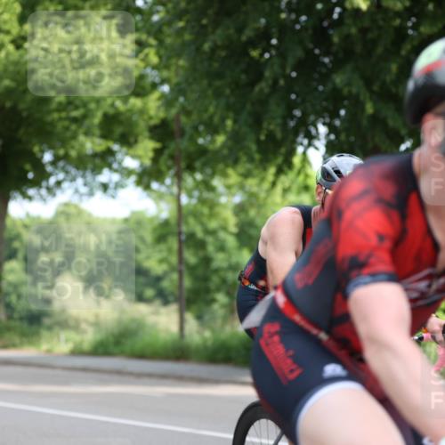 15.06.2025 - 7 Türme Triathlon Yannick Fuchs http://msf.ph/oto/8055144 15.06.2025 09:52:02 Radfahren  meine-sportfotos.de