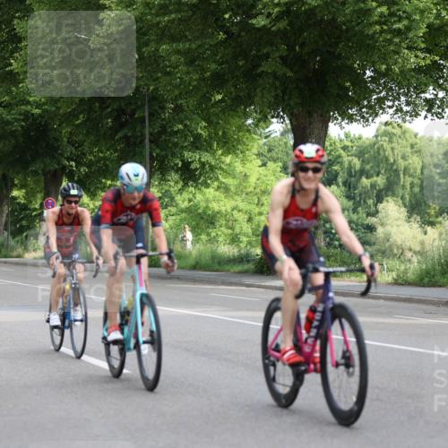 15.06.2025 - 7 Türme Triathlon Yannick Fuchs http://msf.ph/oto/8055154 15.06.2025 09:52:07 Radfahren  meine-sportfotos.de