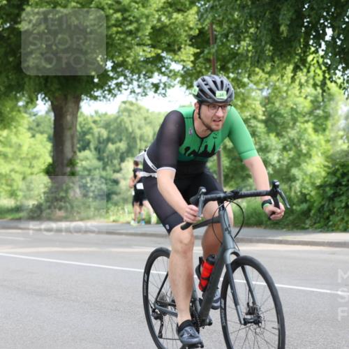 15.06.2025 - 7 Türme Triathlon Yannick Fuchs http://msf.ph/oto/8055271 15.06.2025 09:56:08 Radfahren 56 meine-sportfotos.de