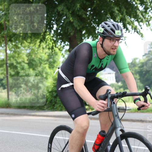 15.06.2025 - 7 Türme Triathlon Yannick Fuchs http://msf.ph/oto/8055272 15.06.2025 09:56:08 Radfahren  meine-sportfotos.de