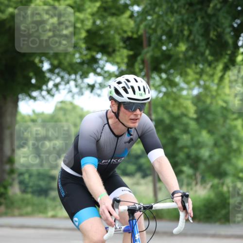 15.06.2025 - 7 Türme Triathlon Yannick Fuchs http://msf.ph/oto/8055300 15.06.2025 09:57:19 Radfahren  meine-sportfotos.de