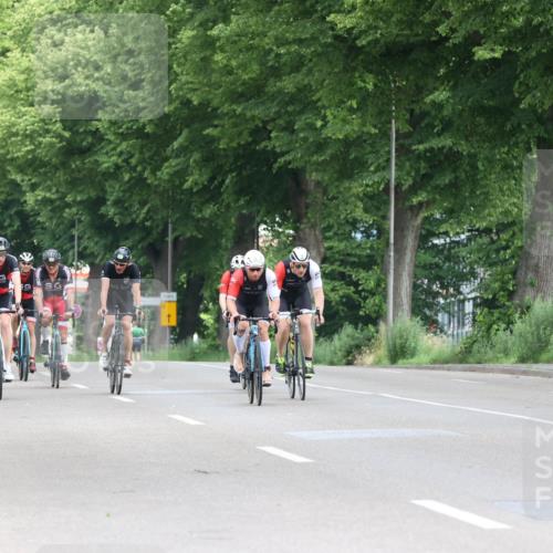 15.06.2025 - 7 Türme Triathlon Yannick Fuchs http://msf.ph/oto/8055325 15.06.2025 10:01:03 Radfahren  meine-sportfotos.de