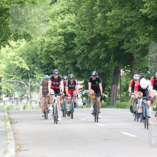 15.06.2025 - 7 Türme Triathlon Yannick Fuchs http://msf.ph/oto/8055328 15.06.2025 10:01:04 Radfahren  meine-sportfotos.de