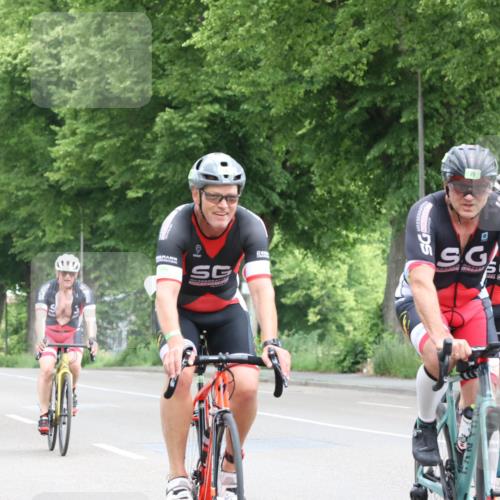 15.06.2025 - 7 Türme Triathlon Yannick Fuchs http://msf.ph/oto/8055342 15.06.2025 10:01:08 Radfahren 79 meine-sportfotos.de