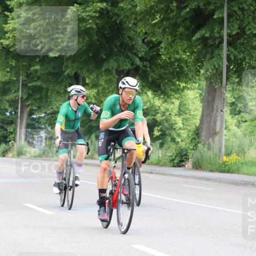 15.06.2025 - 7 Türme Triathlon Yannick Fuchs http://msf.ph/oto/8055366 15.06.2025 10:02:29 Radfahren  meine-sportfotos.de