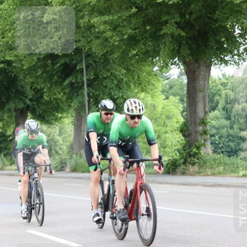 15.06.2025 - 7 Türme Triathlon Yannick Fuchs http://msf.ph/oto/8055383 15.06.2025 10:02:36 Radfahren  meine-sportfotos.de