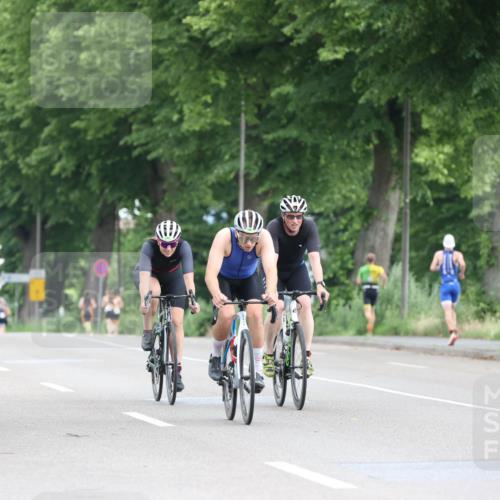 15.06.2025 - 7 Türme Triathlon Yannick Fuchs http://msf.ph/oto/8055395 15.06.2025 10:03:36 Radfahren  meine-sportfotos.de