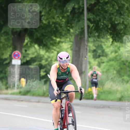 15.06.2025 - 7 Türme Triathlon Yannick Fuchs http://msf.ph/oto/8055442 15.06.2025 10:06:59 Radfahren  meine-sportfotos.de