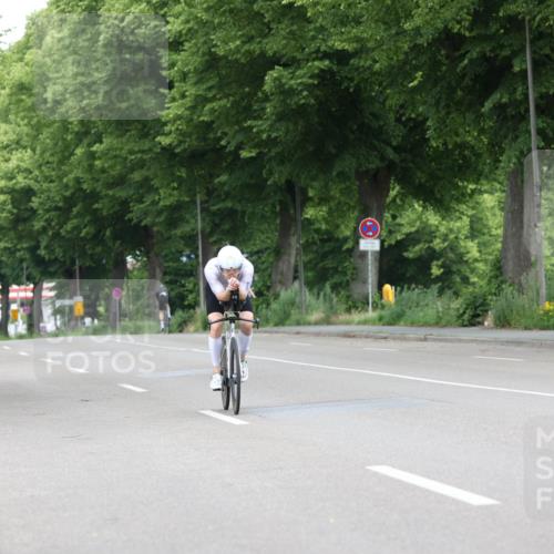 15.06.2025 - 7 Türme Triathlon Yannick Fuchs http://msf.ph/oto/8055460 15.06.2025 10:53:24 Radfahren  meine-sportfotos.de