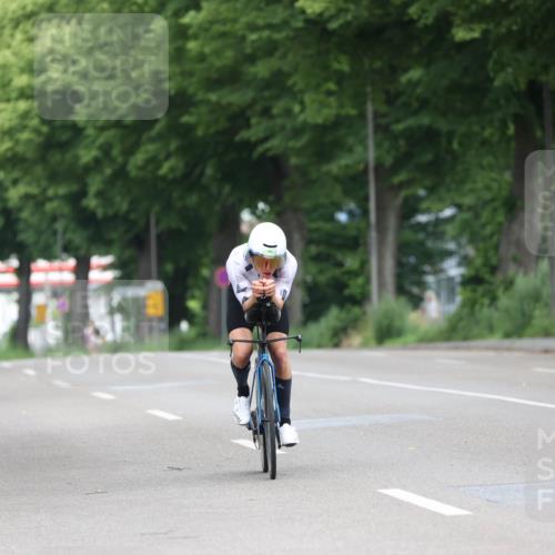 15.06.2025 - 7 Türme Triathlon Yannick Fuchs http://msf.ph/oto/8055469 15.06.2025 10:55:44 Radfahren  meine-sportfotos.de