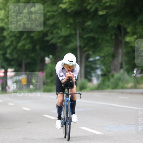 15.06.2025 - 7 Türme Triathlon Yannick Fuchs http://msf.ph/oto/8055470 15.06.2025 10:55:44 Radfahren 282 meine-sportfotos.de