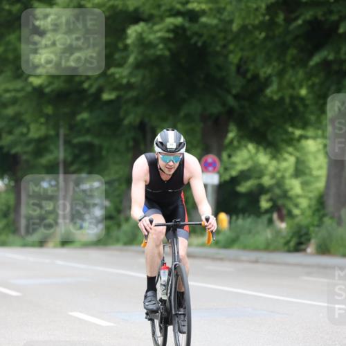 15.06.2025 - 7 Türme Triathlon Yannick Fuchs http://msf.ph/oto/8055491 15.06.2025 11:02:05 Radfahren  meine-sportfotos.de
