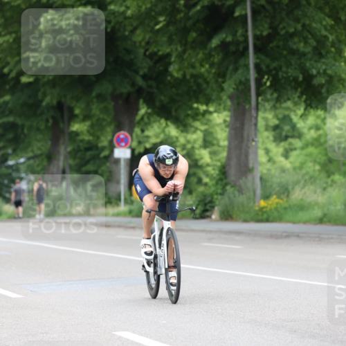 15.06.2025 - 7 Türme Triathlon Yannick Fuchs http://msf.ph/oto/8055511 15.06.2025 11:03:13 Radfahren  meine-sportfotos.de