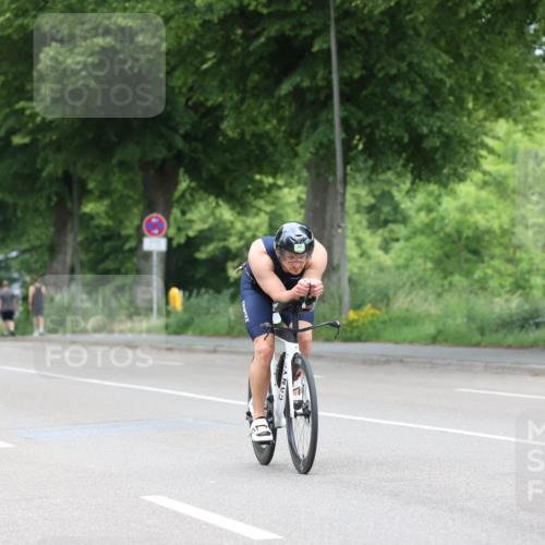 15.06.2025 - 7 Türme Triathlon Yannick Fuchs http://msf.ph/oto/8055512 15.06.2025 11:03:13 Radfahren  meine-sportfotos.de