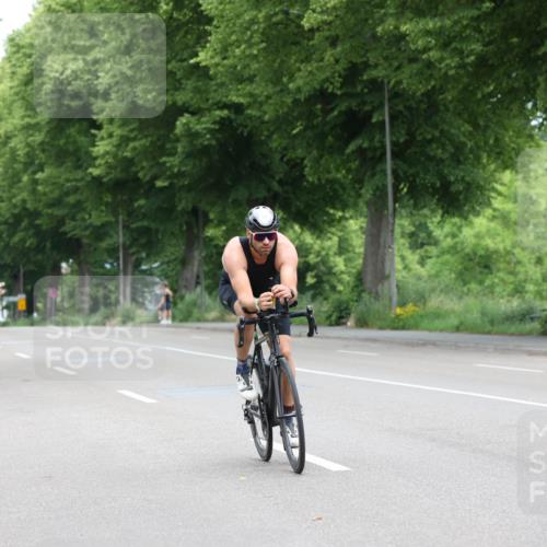 15.06.2025 - 7 Türme Triathlon Yannick Fuchs http://msf.ph/oto/8055537 15.06.2025 11:05:34 Radfahren  meine-sportfotos.de