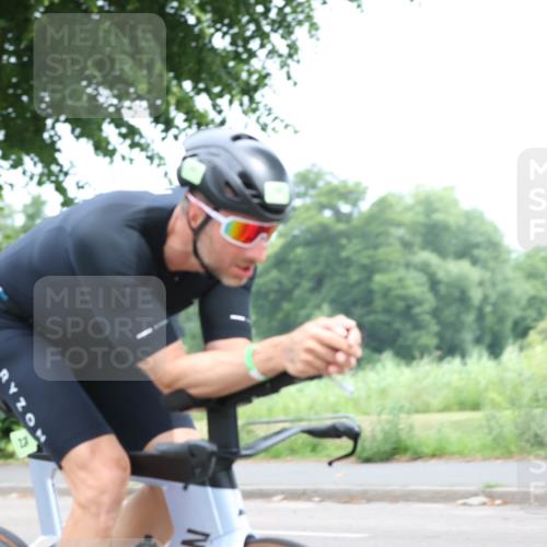 15.06.2025 - 7 Türme Triathlon Yannick Fuchs http://msf.ph/oto/8055577 15.06.2025 11:07:13 Radfahren  meine-sportfotos.de