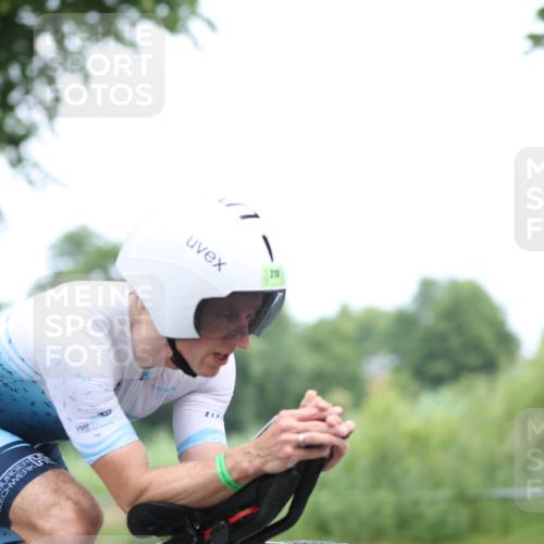 15.06.2025 - 7 Türme Triathlon Yannick Fuchs http://msf.ph/oto/8055582 15.06.2025 11:07:34 Radfahren 210 meine-sportfotos.de