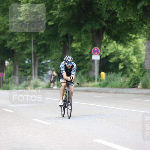 15.06.2025 - 7 Türme Triathlon Yannick Fuchs http://msf.ph/oto/8055586 15.06.2025 11:08:37 Radfahren  meine-sportfotos.de