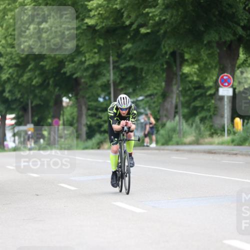 15.06.2025 - 7 Türme Triathlon Yannick Fuchs http://msf.ph/oto/8055598 15.06.2025 11:08:50 Radfahren  meine-sportfotos.de