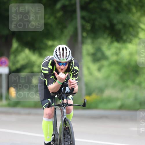15.06.2025 - 7 Türme Triathlon Yannick Fuchs http://msf.ph/oto/8055602 15.06.2025 11:08:51 Radfahren  meine-sportfotos.de