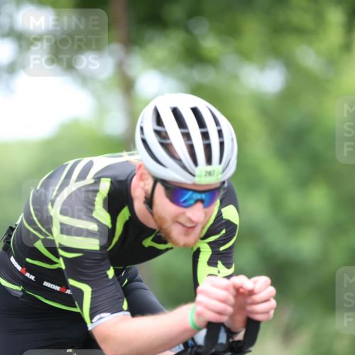 15.06.2025 - 7 Türme Triathlon Yannick Fuchs http://msf.ph/oto/8055605 15.06.2025 11:08:52 Radfahren  meine-sportfotos.de