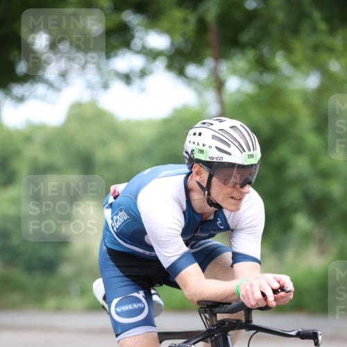 15.06.2025 - 7 Türme Triathlon Yannick Fuchs http://msf.ph/oto/8055610 15.06.2025 11:08:58 Radfahren 299, 95, 299 meine-sportfotos.de