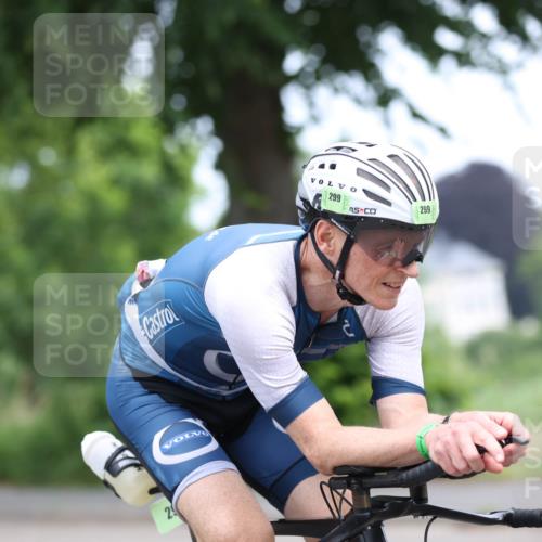 15.06.2025 - 7 Türme Triathlon Yannick Fuchs http://msf.ph/oto/8055611 15.06.2025 11:08:58 Radfahren 29, 299, 299 meine-sportfotos.de