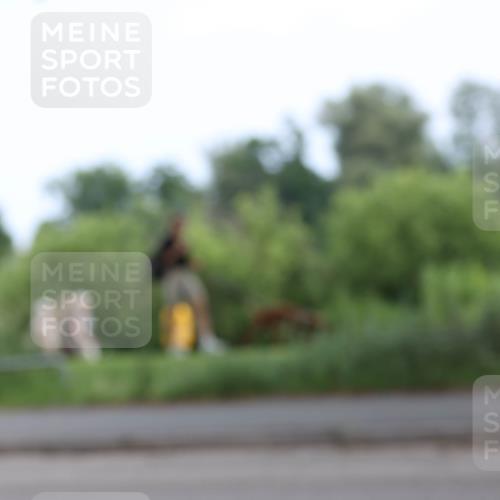 15.06.2025 - 7 Türme Triathlon Yannick Fuchs http://msf.ph/oto/8055613 15.06.2025 11:08:58 Radfahren  meine-sportfotos.de