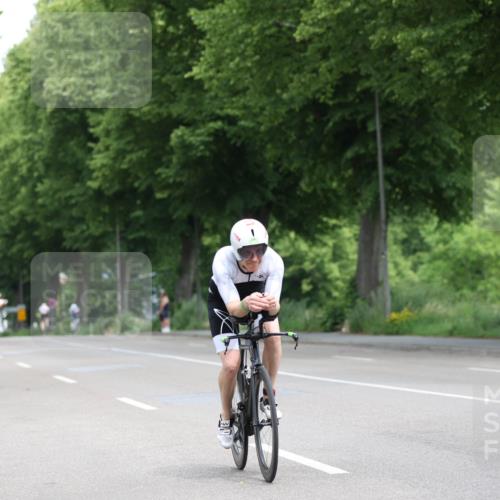 15.06.2025 - 7 Türme Triathlon Yannick Fuchs http://msf.ph/oto/8055627 15.06.2025 11:09:17 Radfahren  meine-sportfotos.de