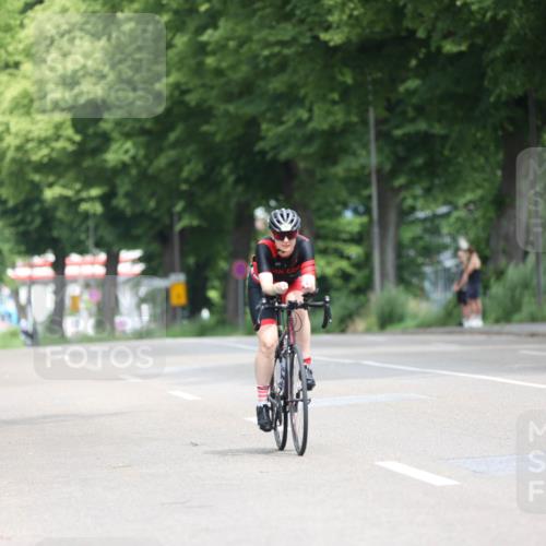 15.06.2025 - 7 Türme Triathlon Yannick Fuchs http://msf.ph/oto/8055641 15.06.2025 11:09:28 Radfahren  meine-sportfotos.de