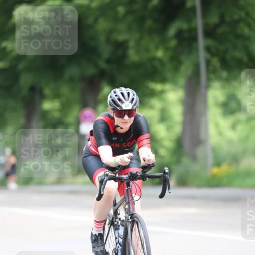 15.06.2025 - 7 Türme Triathlon Yannick Fuchs http://msf.ph/oto/8055644 15.06.2025 11:09:29 Radfahren  meine-sportfotos.de
