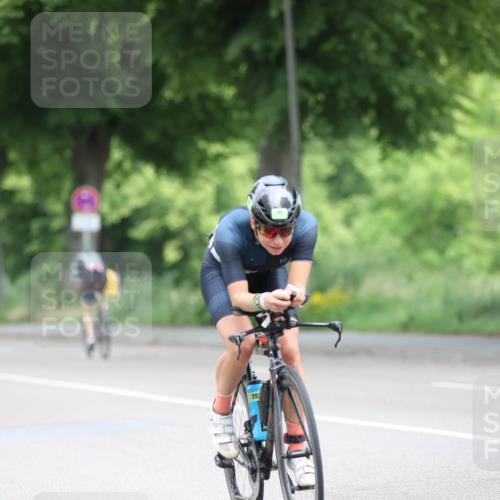 15.06.2025 - 7 Türme Triathlon Yannick Fuchs http://msf.ph/oto/8055659 15.06.2025 11:10:20 Radfahren 292 meine-sportfotos.de