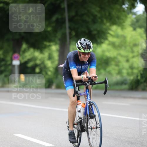 15.06.2025 - 7 Türme Triathlon Yannick Fuchs http://msf.ph/oto/8055671 15.06.2025 11:10:31 Radfahren 248 meine-sportfotos.de