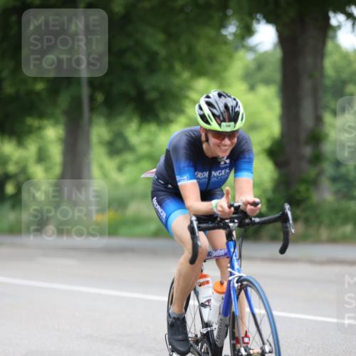 15.06.2025 - 7 Türme Triathlon Yannick Fuchs http://msf.ph/oto/8055672 15.06.2025 11:10:32 Radfahren 248 meine-sportfotos.de