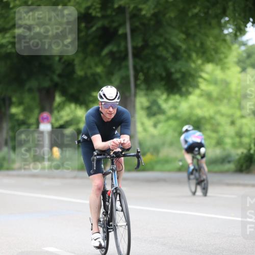 15.06.2025 - 7 Türme Triathlon Yannick Fuchs http://msf.ph/oto/8055684 15.06.2025 11:10:35 Radfahren  meine-sportfotos.de