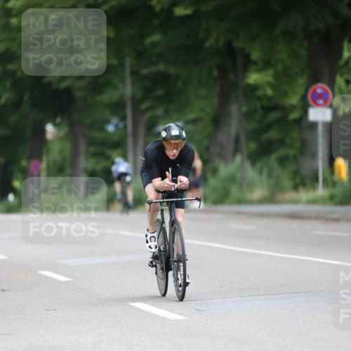 15.06.2025 - 7 Türme Triathlon Yannick Fuchs http://msf.ph/oto/8055692 15.06.2025 11:10:40 Radfahren  meine-sportfotos.de